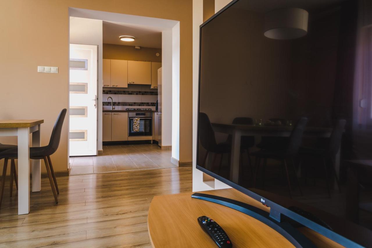 Nemeth Apartman Кестхей Экстерьер фото